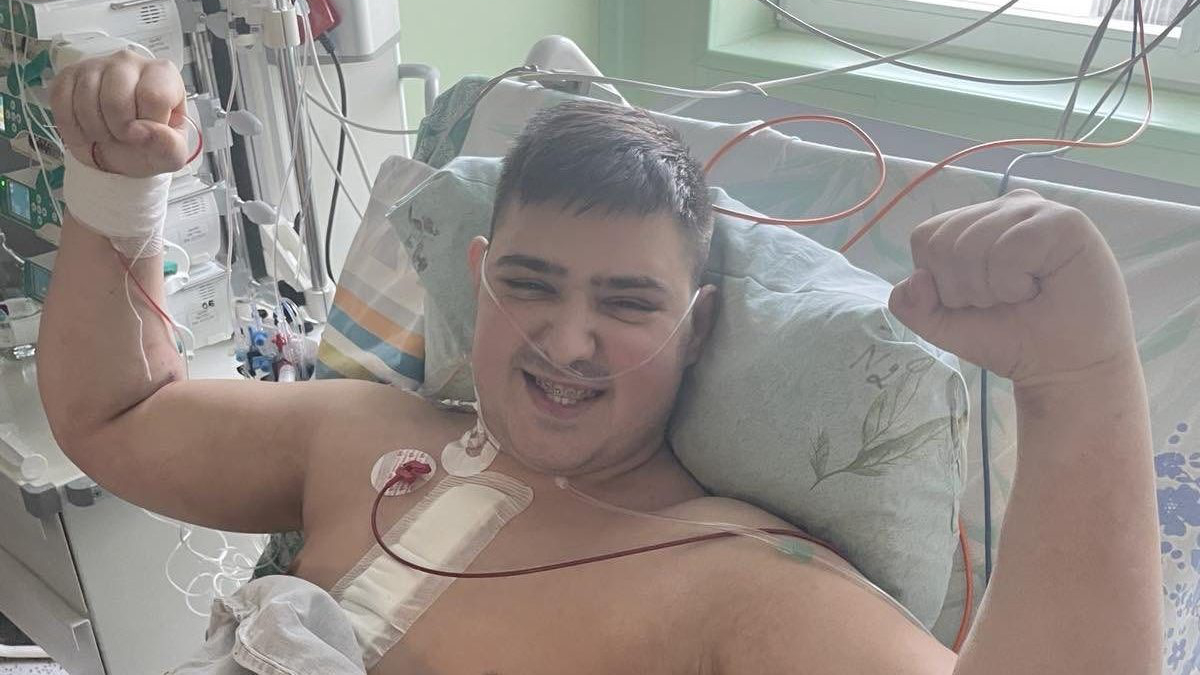 Uspešno obavljena transplantacija srca Filipa Tričkovića